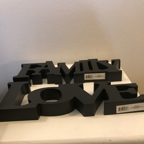 “Love” “Family” Plastic Wall Art - Picture 2 of 8